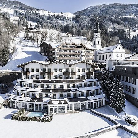 Ferienhotel Hoppet Hart im Zillertal Buitenkant foto